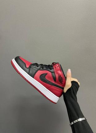 Кросівки nike air jordan 1 retro mid “banned bred”7 фото