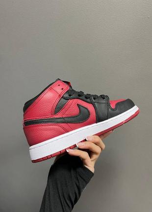 Кросівки nike air jordan 1 retro mid “banned bred”5 фото