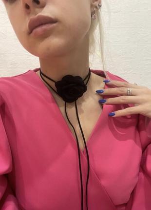 Чокер с розой на шнуровке, шокер с цветком, подвеска5 фото
