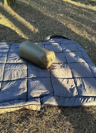 Теплый спальник зимний  пиксель, метровый. спальный мешок ботал. очень широкий, одеяло до -40.8 фото