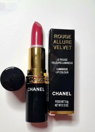 Помада chanel rouge allure velvet номер 193 фото