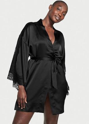 Женский сатиновый халат victoria's secret lace inset robe xs/s черный