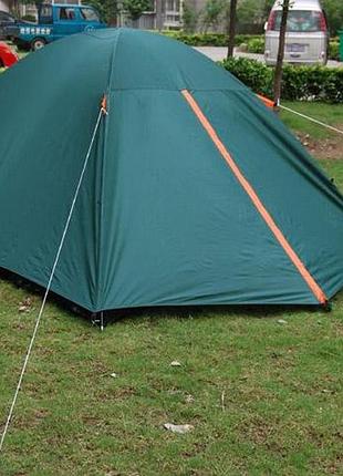 Намет чотирьох 4-місний туристичний намет