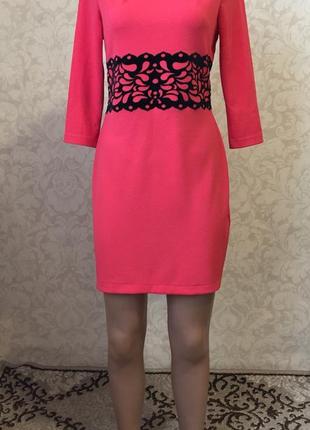 Невероятное платье с 3/4 рукавом montella