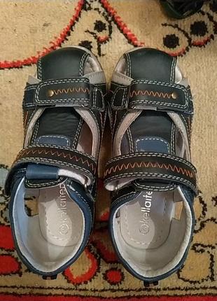 Босоніжки для хлопчика