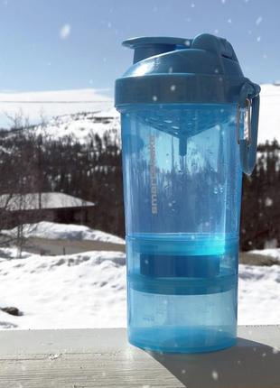 Пляшка шейкер спортивна універсальна для спортзалу smartshake original2go 600ml neon blue (original) dm-111 фото
