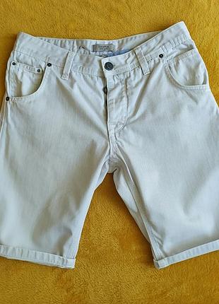 Джинсовые шорты bershka