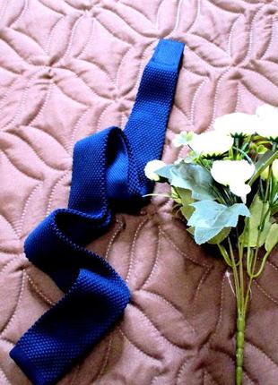 .галстук синий очень стильный.вязанный галстук носок  синего яркого цвета.тренд 20202 фото
