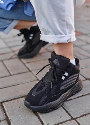 Женские кроссовки adidas yeezy boost 700 v2 black скидка sale / smb7 фото