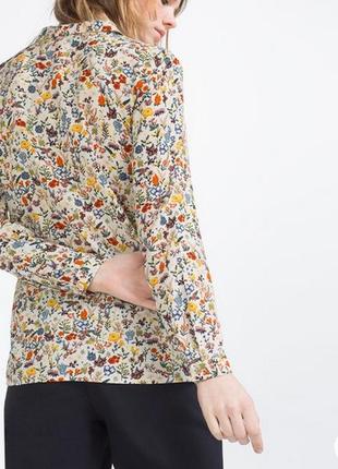 Ніжна легка блузка в дрібнy квіткy8 фото