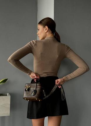 Женская сумка оригинальной формы louis vuitton натуральная бочонок шкатулка9 фото