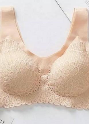 Топ, лиф с чашками