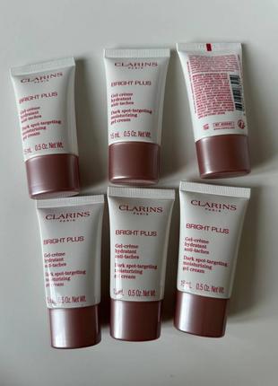 Зволожувальний гель-крем проти темних плям clarins bright plus dark spot-targeting moisturizing gel