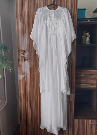 Невероятно красивое эксклюзивное белое длинное винтажное нарядное платье