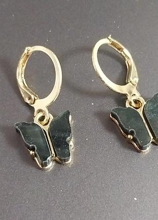 Серьги шарики бижутерия бижутерные модные стильные, возможно обмен ухоженной бабочки черные золотистые