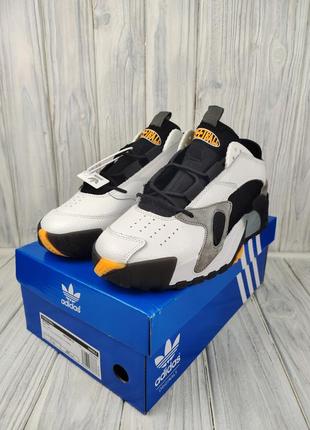 Мужские кроссовки 
adidas streetball mid white black8 фото