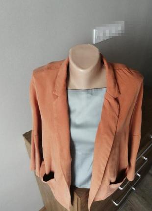 Легкий оранжевый пиджак bershka, размер с /м /л2 фото