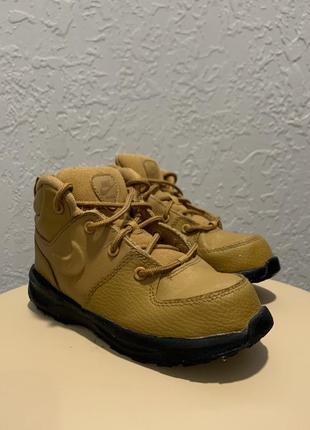 Ботинки демисезонные nike