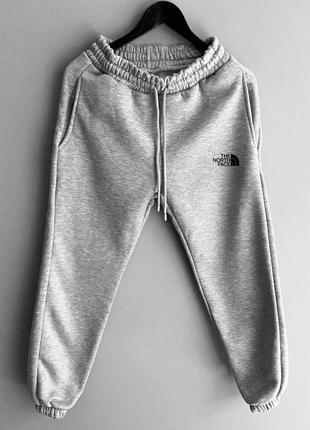 Спортивные штаны высокого качества