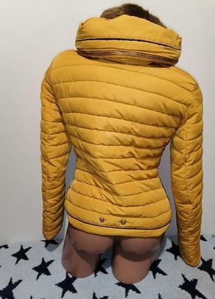 Женская куртка zara6 фото