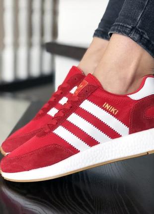 Шикарні жіночі кросівки adidas iniki червоні з білим