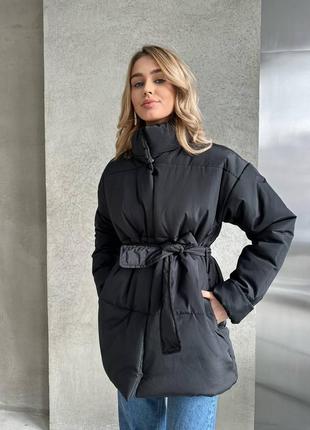 Куртка женская зимняя теплая однонтонная оверсайз с карманами с поясом качественная черная мокко2 фото