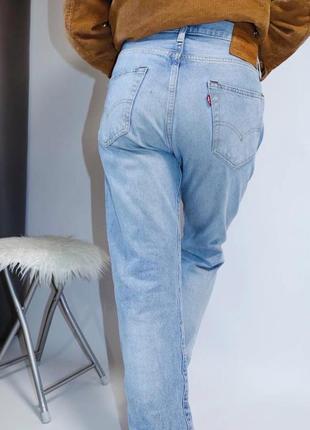Вінтажні levi’s джинси зі світлого джинса3 фото