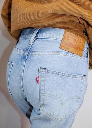 Вінтажні levi’s джинси зі світлого джинса2 фото