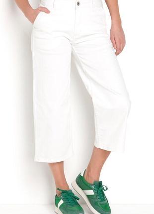 Белые джинсы mom от calvin klein оригинал1 фото