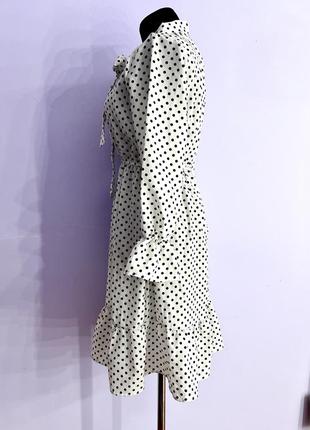 Романтичное платье с завязками на шее, в горошек длиной миди4 фото