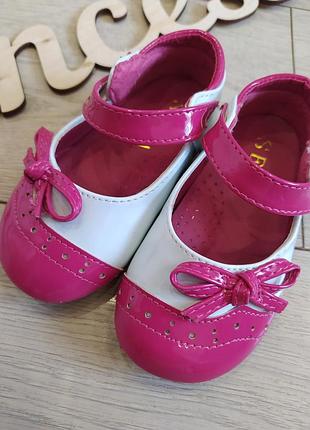 Туфельки. туфли. сандалии.