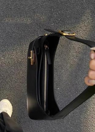 Сумка маленька чорна з золотою фурнітурою нова стильна сумочка3 фото