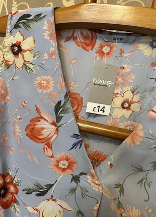 Дуже красива та стильна брендова блузка 23.