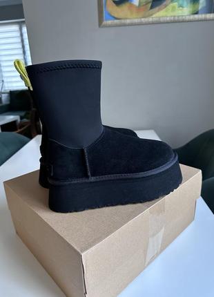 Ugg чорні замшеві 37 р(йдуть на 36)