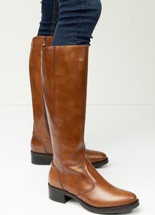 Кожаная демисезонные сапоги 37 размер италия