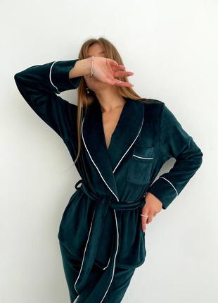 Стильный комплет для дома и сна, велюровая пижама, корткий халат с поясом с кисточками, комплект жакет и штаны3 фото