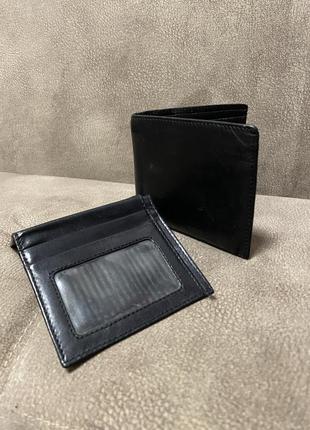 Кожаный кошелек портмоне