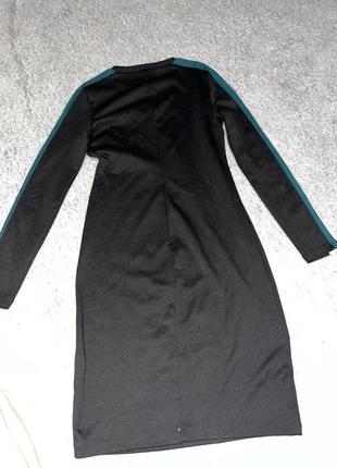 Платье черное, с длинным рукавом3 фото
