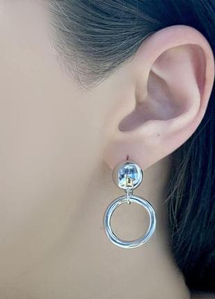 Стильные серебряные серьги подвески кольца без камней свисающие женские сережки из серебра с английским замком3 фото