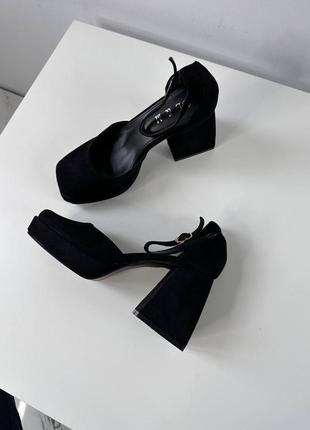Шикарні жіночі замшеві туфлі на масивному  каблуку9 фото