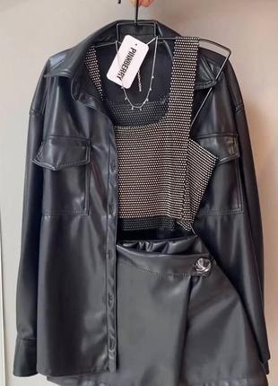 Очень стильный костюм, невероятно смотрится, lygan