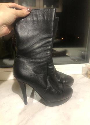 Кожаные полусапоги