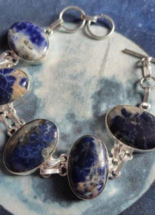 Браслет с натуральным камнем содалит серебро 925