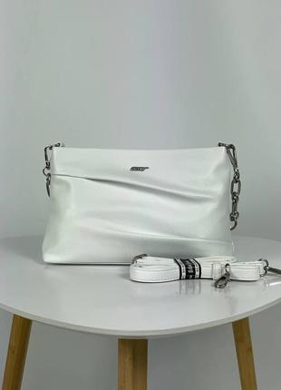 Біла жіноча сумка на плече крос-боді з еко шкіри італійського бренду gildatohetti.