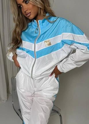 Трендовий спортивний костюм плащівка кофта на замочку штани з високою посадкою на резинці з лампасами вільного крою