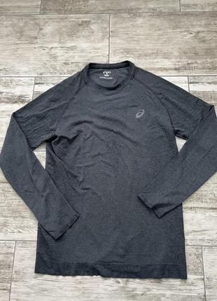 Лонгсливов спортивный