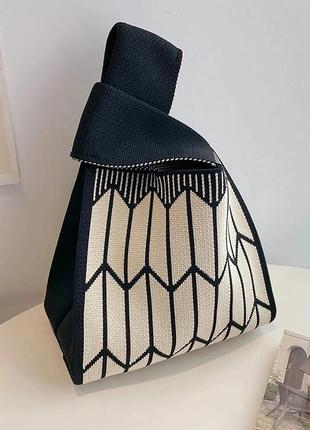 Тренд стильна чорно біла жіноча в'язана текстильна сумка шопер1 фото