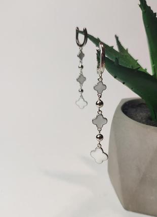 Серебряные сережки подвески с емаллю клевер в стиле ванклиф женские серьги из серебра с английским замком3 фото