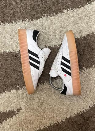 Продам оригинальные кожаные повседневные крутые кроссовки adidas samba rose8 фото