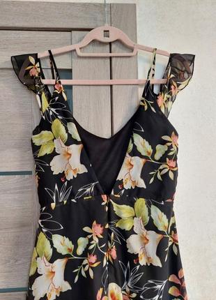 Черное шифоновое платье в цветочный принт🔹lipsy(размер 36-38)8 фото